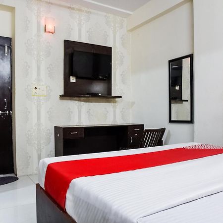 Hotel O Radhika Palace Bhopál Kültér fotó