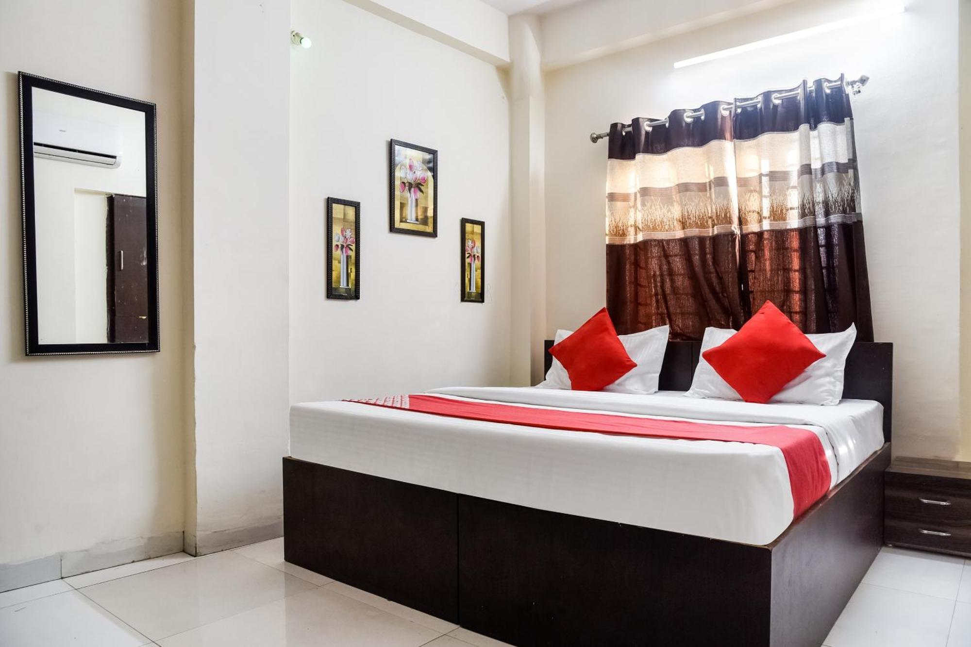 Hotel O Radhika Palace Bhopál Kültér fotó